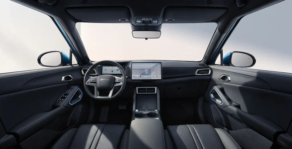 BYD-ATTO-2-DM-i-Active-interior-delantera.webp