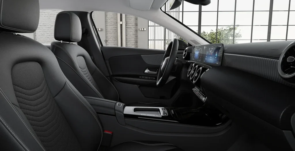 Mercedes-Benz-Clase-A-180-interior-delantera-II
